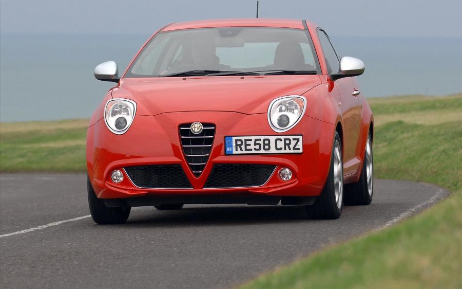  Alfa Romeo MiTo (955) 2009 года  (UK) (фото 44 из 47)